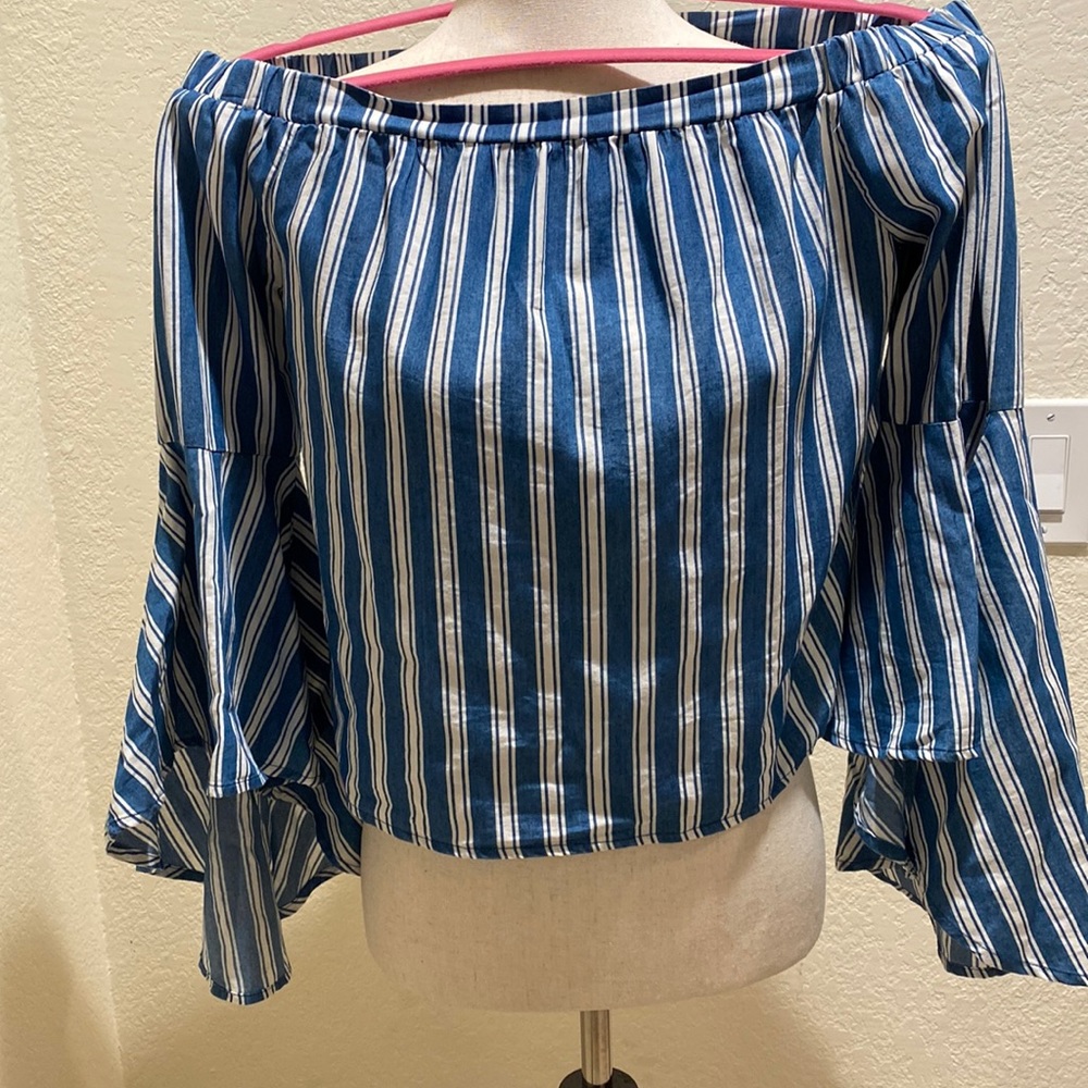 Flying Tomato Off Shoulder Top with Long Fluttered Sleeves